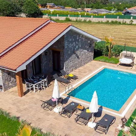 Villa Arzu - 3 Bedroom In Kayakoey Oeluedeniz Fethiye