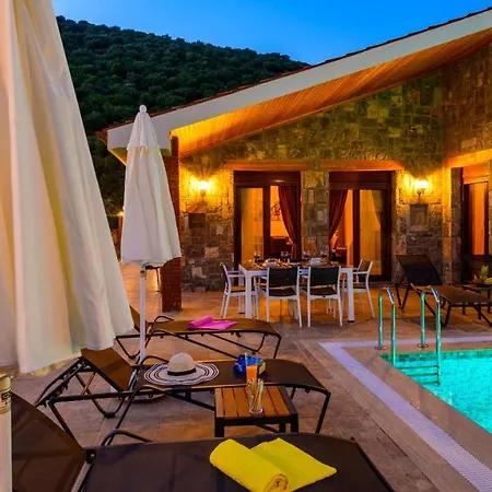 Arzu - 3 Bedroom In Kayakoey Oeluedeniz Villa *