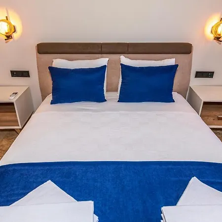 Arzu - 3 Bedroom In Kayakoey Oeluedeniz Villa